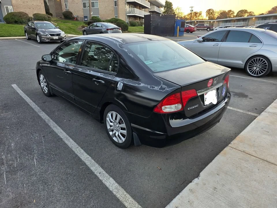 2010 Honda Civic 8th Gen - Image 7 of 7