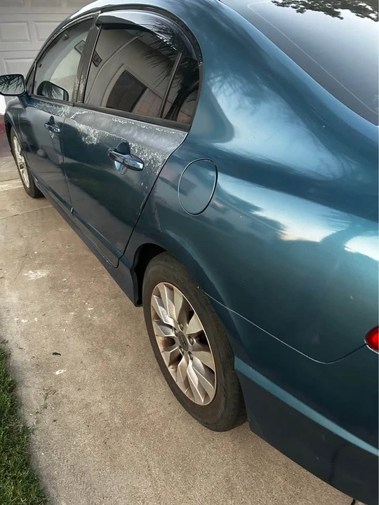 2010 Honda Civic 8th Gen - Image 5 of 14