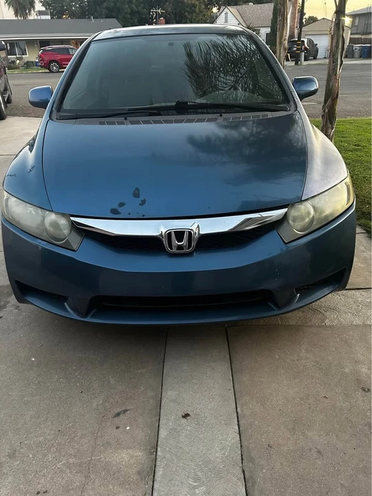 2010 Honda Civic 8th Gen - Image 7 of 14