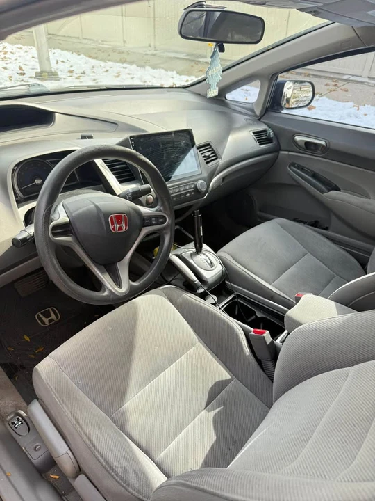 2010 Honda Civic 8th Gen - Image 5 of 10