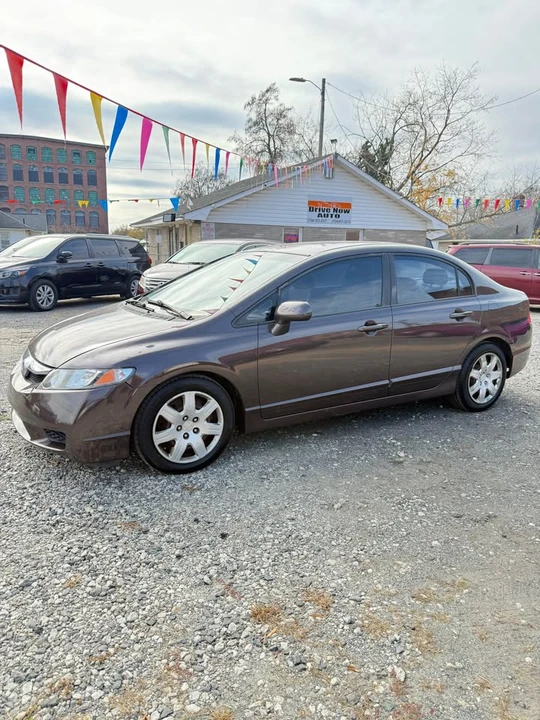 2010 Honda Civic 8th Gen - Image 10 of 16