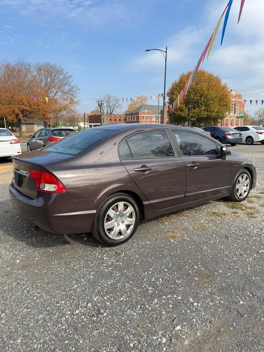 2010 Honda Civic 8th Gen - Image 6 of 16