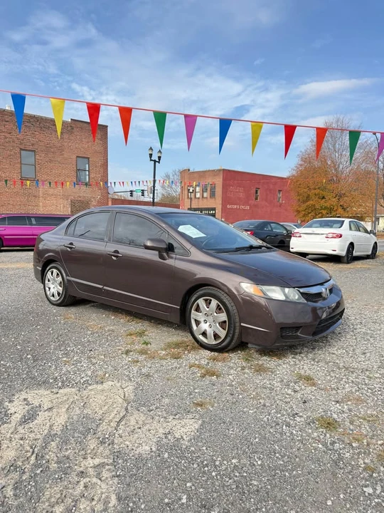 2010 Honda Civic 8th Gen - Image 4 of 16