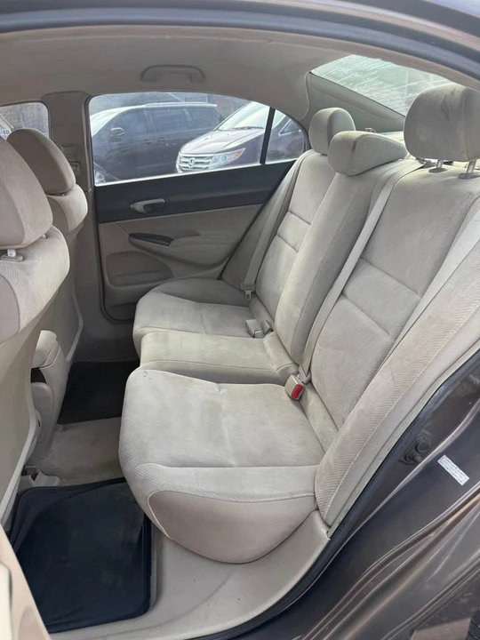 2010 Honda Civic 8th Gen - Image 16 of 16
