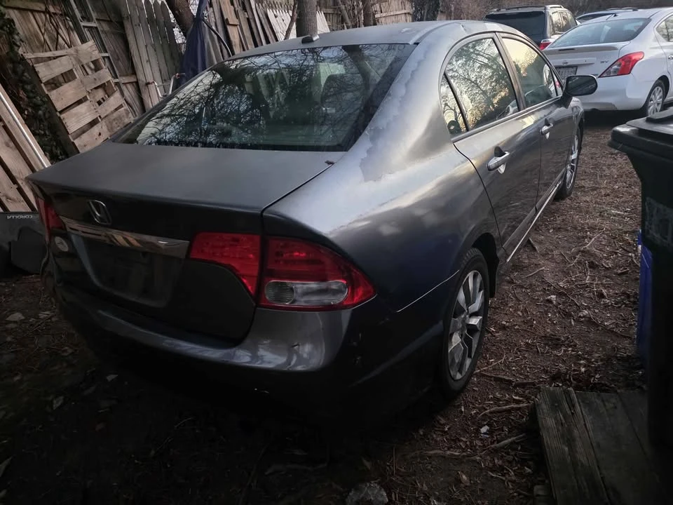 2010 Honda Civic 8th Gen - Image 12 of 12