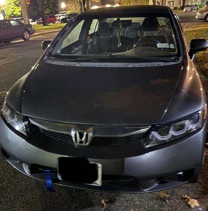 2010 Honda Civic 8th Gen - Image 7 of 9
