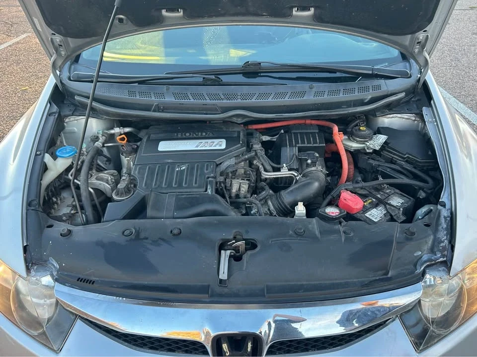 2010 Honda Civic 8th Gen - Image 3 of 12