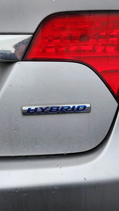 2010 Honda Civic 8th Gen - Image 6 of 10
