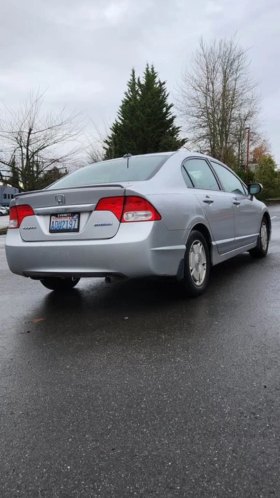 2010 Honda Civic 8th Gen - Image 3 of 10