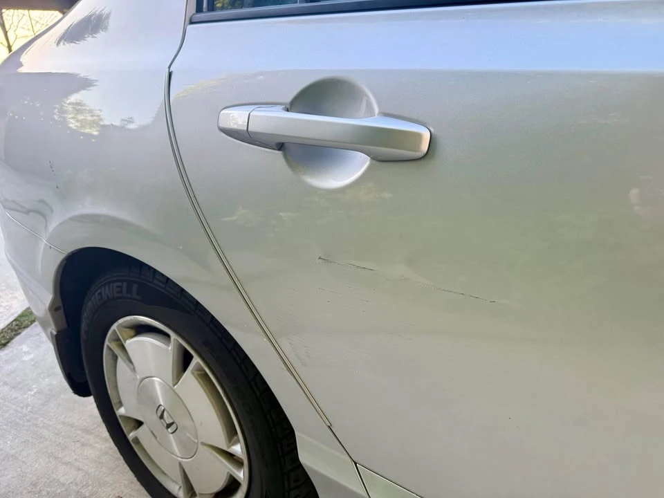 2010 Honda Civic 8th Gen - Image 7 of 17