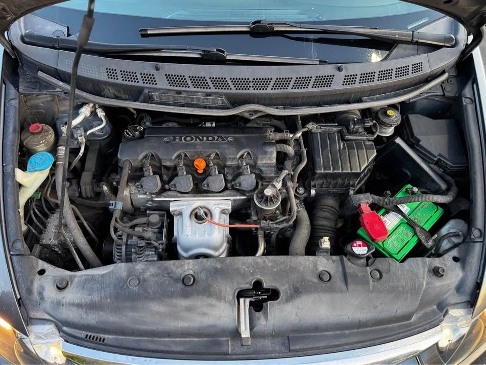 2010 Honda Civic 8th Gen - Image 13 of 14