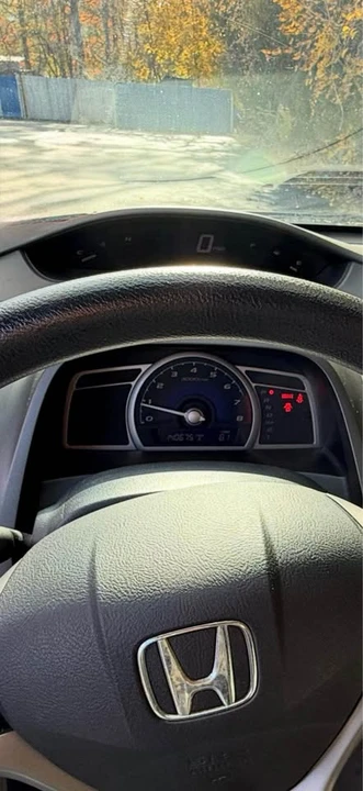 2010 Honda Civic 8th Gen - Image 12 of 14