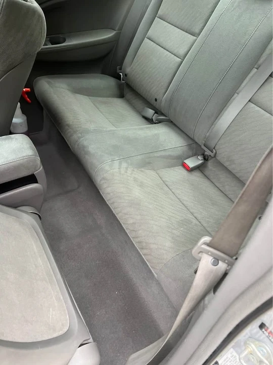 2010 Honda Civic 8th Gen - Image 11 of 13