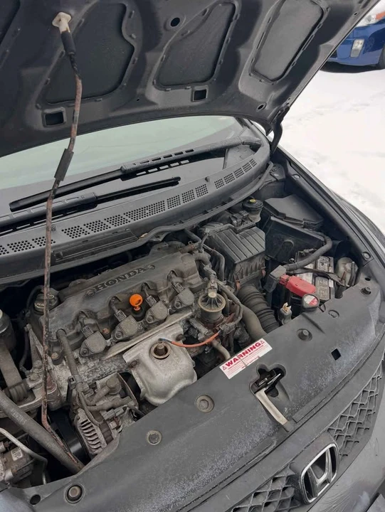 2010 Honda Civic 8th Gen - Image 9 of 9