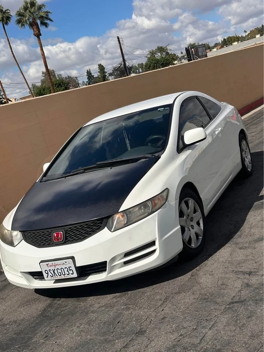 2010 Honda Civic 8th Gen - Image 4 of 7