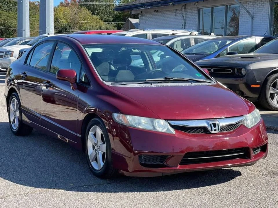 2010 Honda Civic 8th Gen - Image 4 of 16