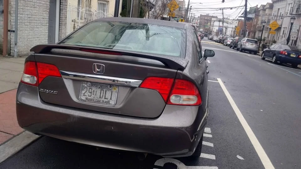 2010 Honda Civic 8th Gen - Image 7 of 7