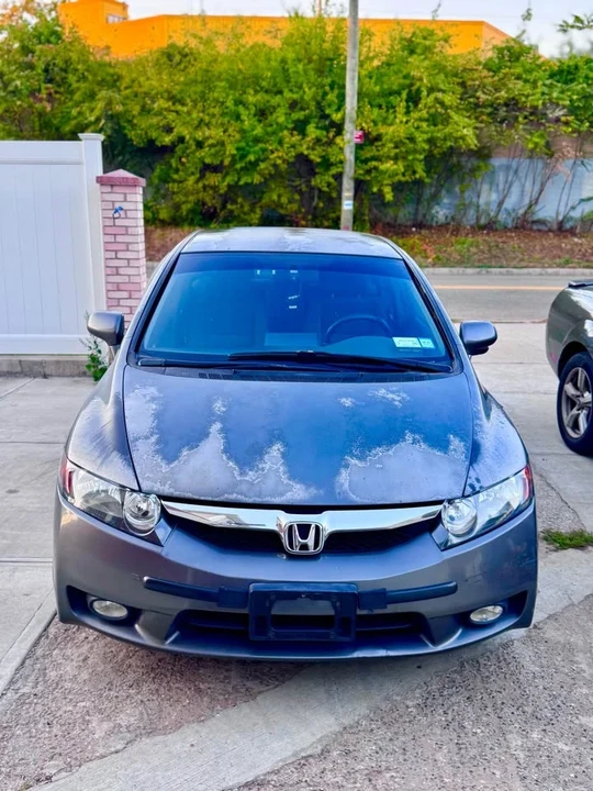 2010 Honda Civic 8th Gen - Image 3 of 20