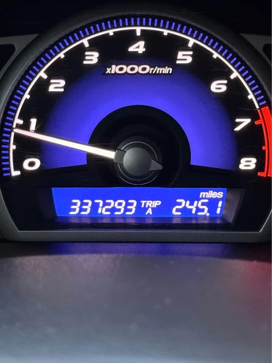 2010 Honda Civic 8th Gen - Image 19 of 20