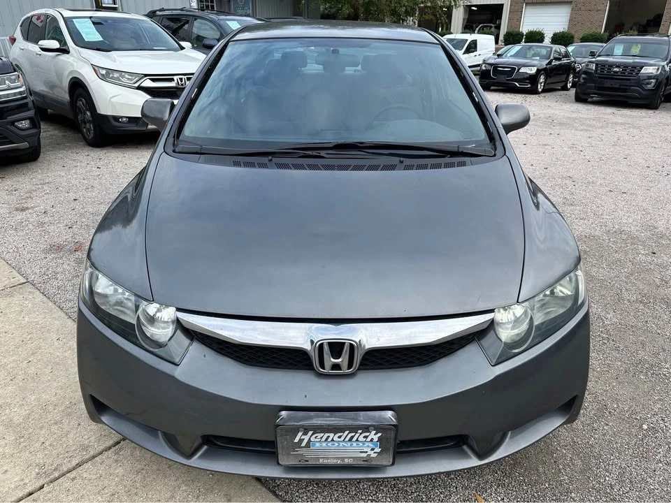 2010 Honda Civic 8th Gen - Image 5 of 13