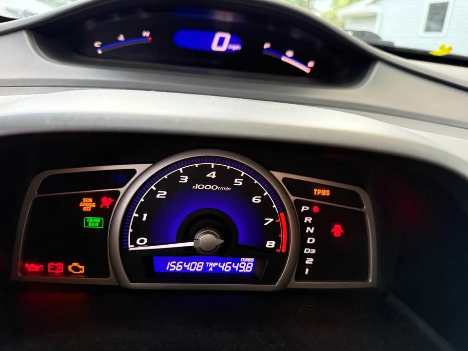 2010 Honda Civic 8th Gen - Image 5 of 6