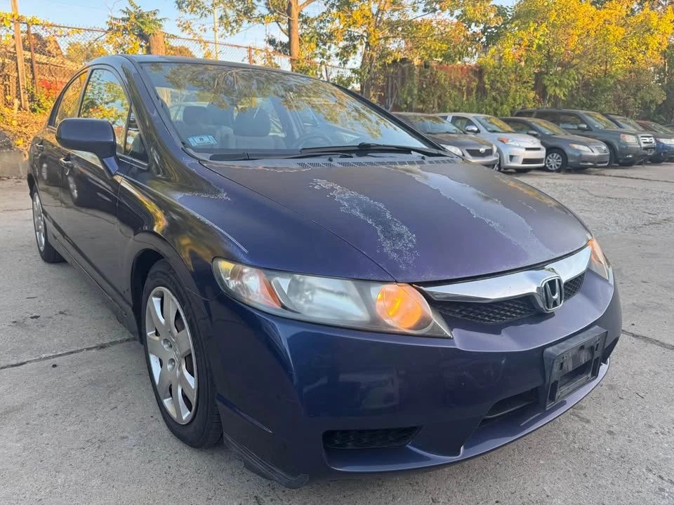 2010 Honda Civic 8th Gen - Image 5 of 10