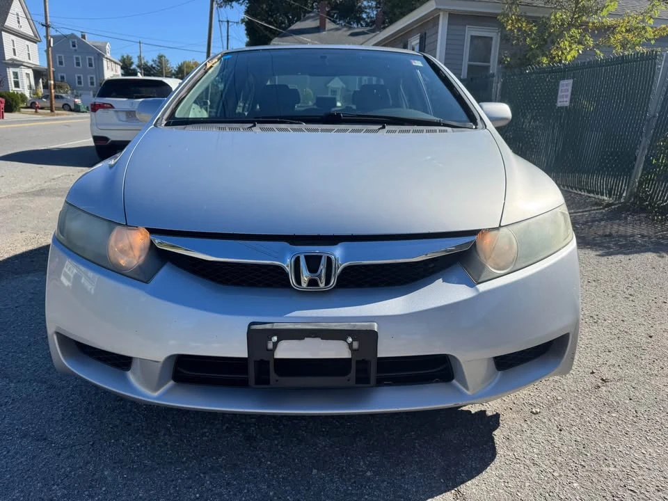 2010 Honda Civic 8th Gen - Image 4 of 9