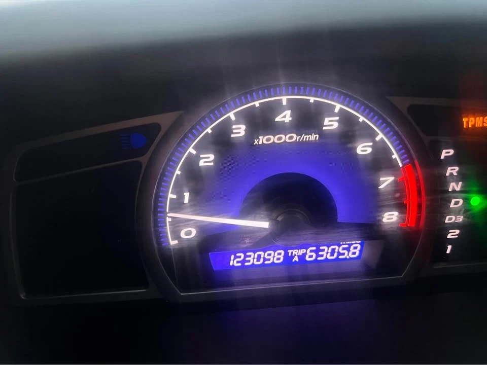 2010 Honda Civic 8th Gen - Image 10 of 10