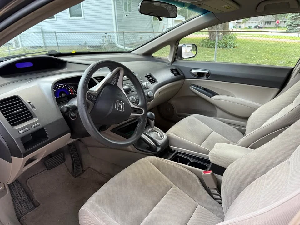2010 Honda Civic 8th Gen - Image 6 of 6