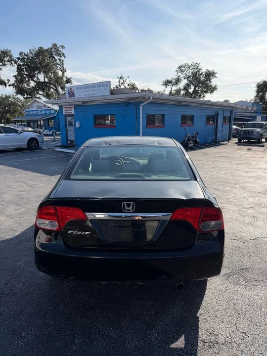 2010 Honda Civic 8th Gen - Image 6 of 12