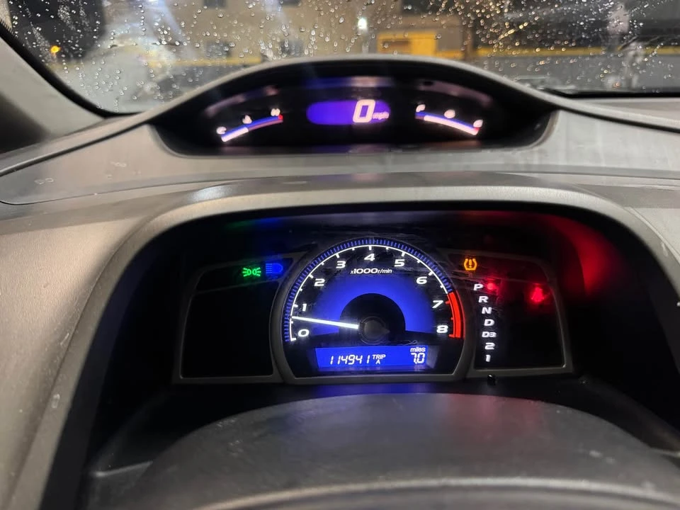 2010 Honda Civic 8th Gen - Image 10 of 10