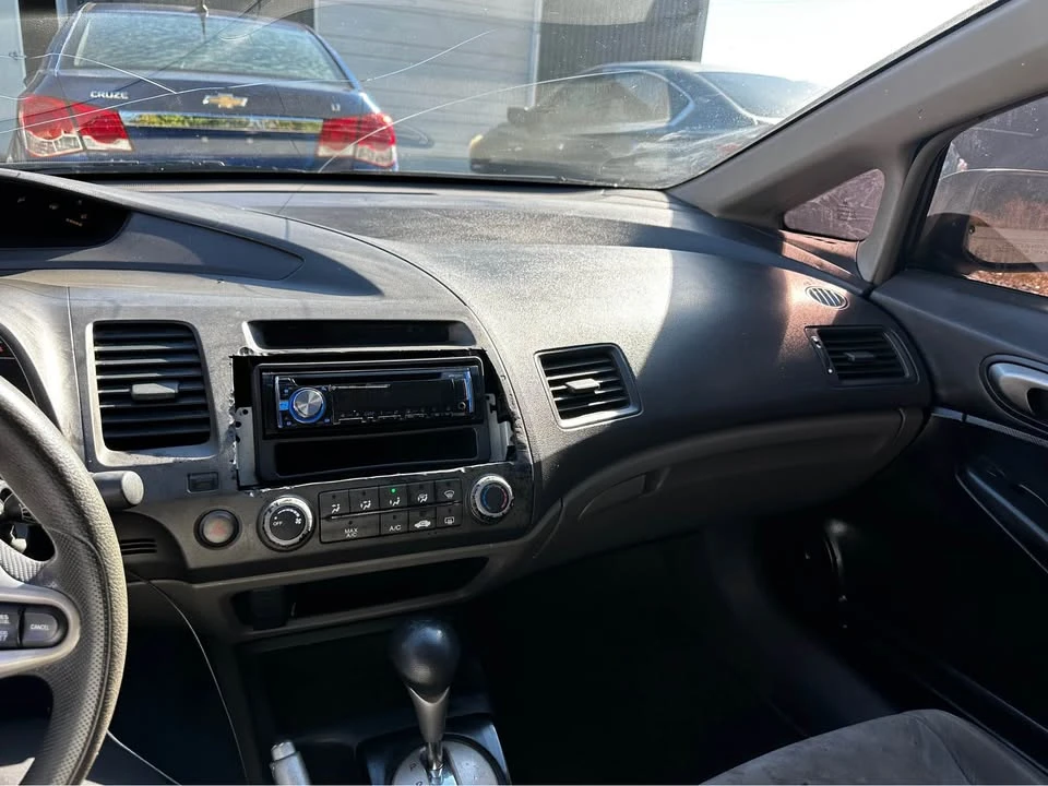 2010 Honda Civic 8th Gen - Image 14 of 14
