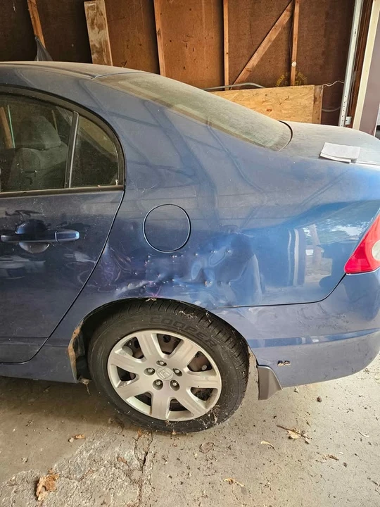 2010 Honda Civic 8th Gen - Image 5 of 11