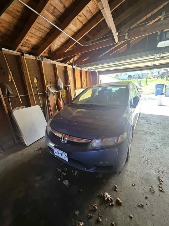 2010 Honda Civic 8th Gen - Image 8 of 11