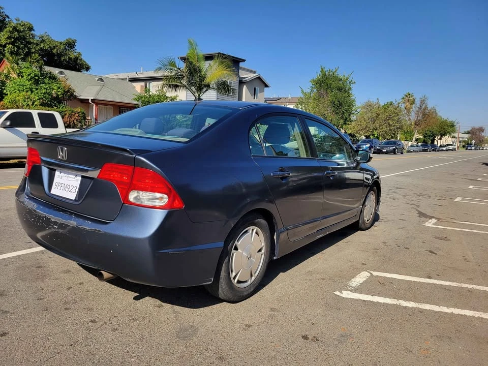 2010 Honda Civic 8th Gen - Image 7 of 15