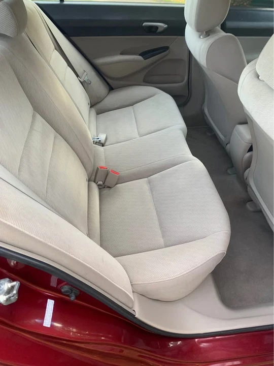 2010 Honda Civic 8th Gen - Image 7 of 8