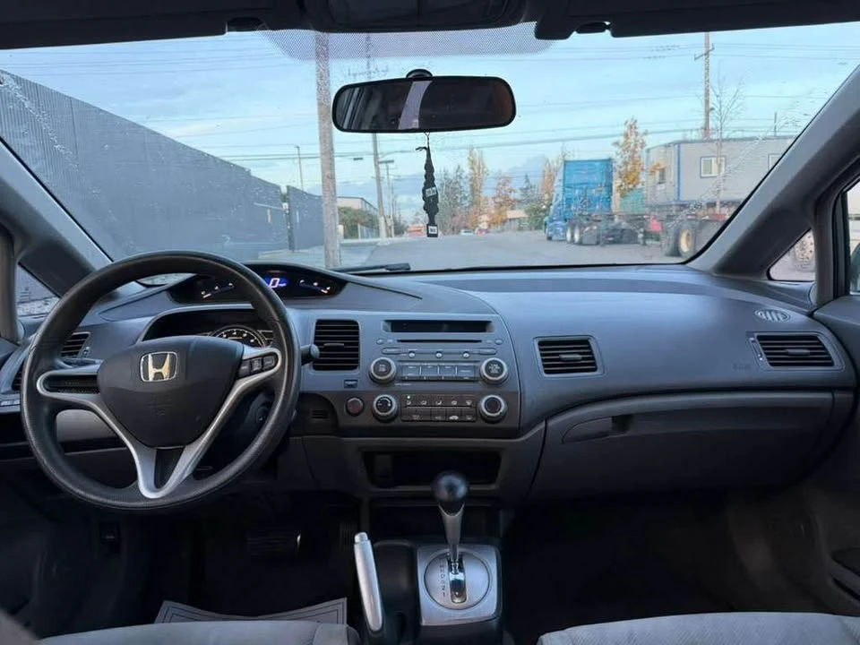 2010 Honda Civic 8th Gen - Image 14 of 16