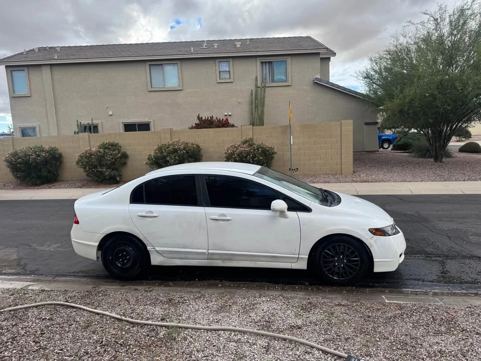 2010 Honda Civic 8th Gen - Image 3 of 12
