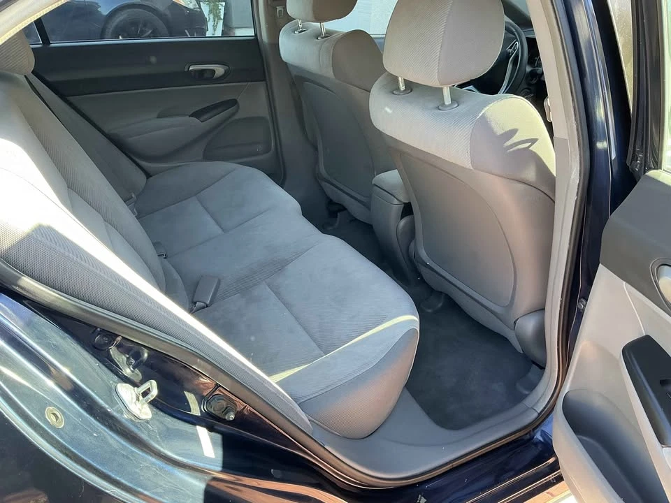 2010 Honda Civic 8th Gen - Image 14 of 15