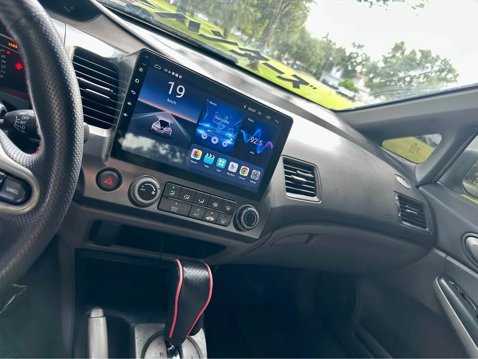 2010 Honda Civic 8th Gen - Image 15 of 20