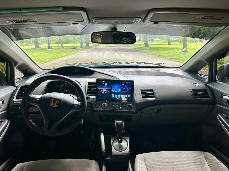 2010 Honda Civic 8th Gen - Image 11 of 20