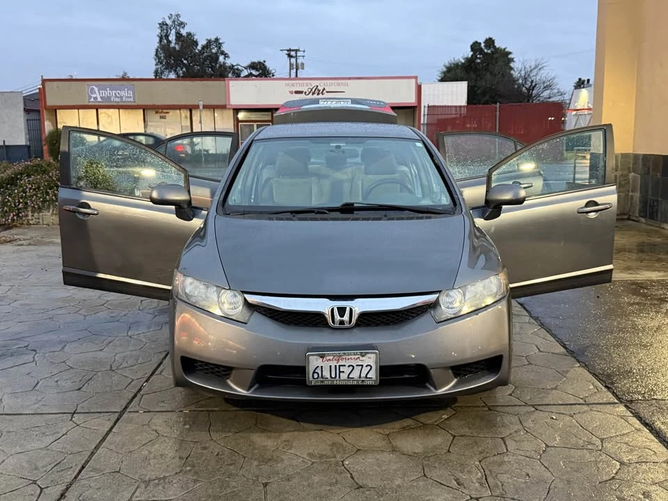 2010 Honda Civic 8th Gen - Image 15 of 15