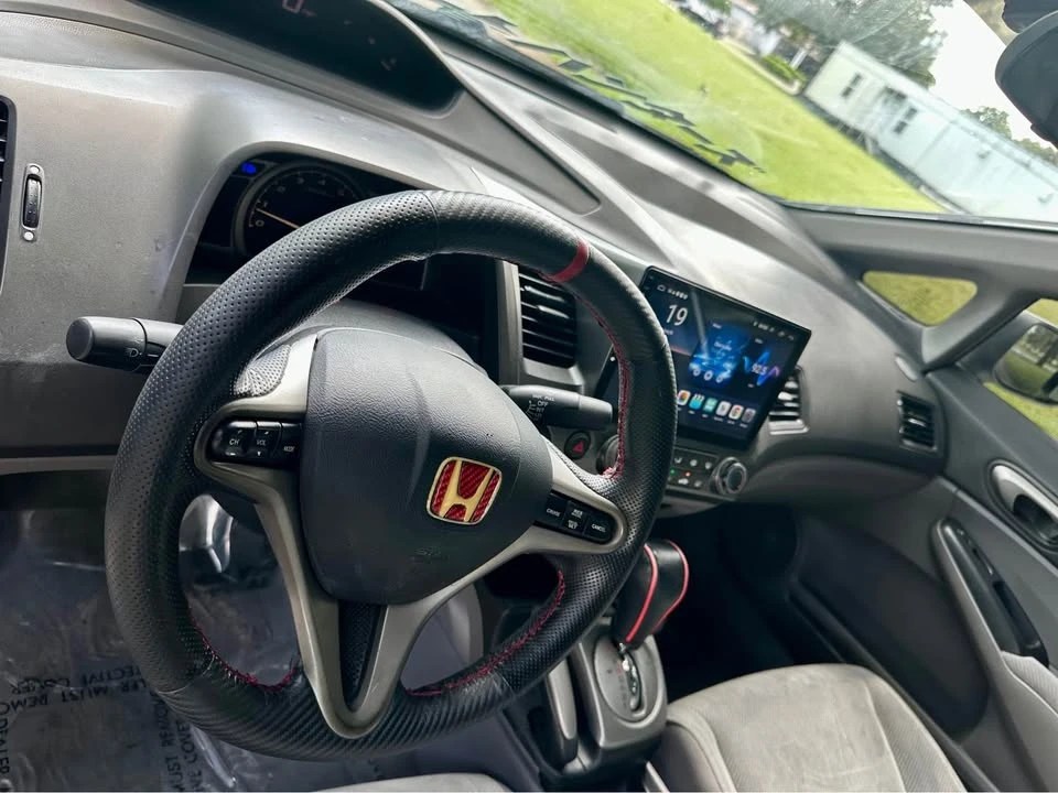2010 Honda Civic 8th Gen - Image 12 of 20