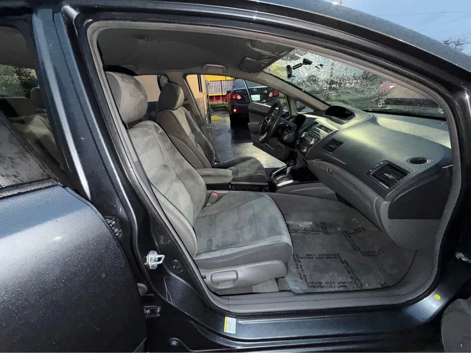 2010 Honda Civic 8th Gen - Image 12 of 15