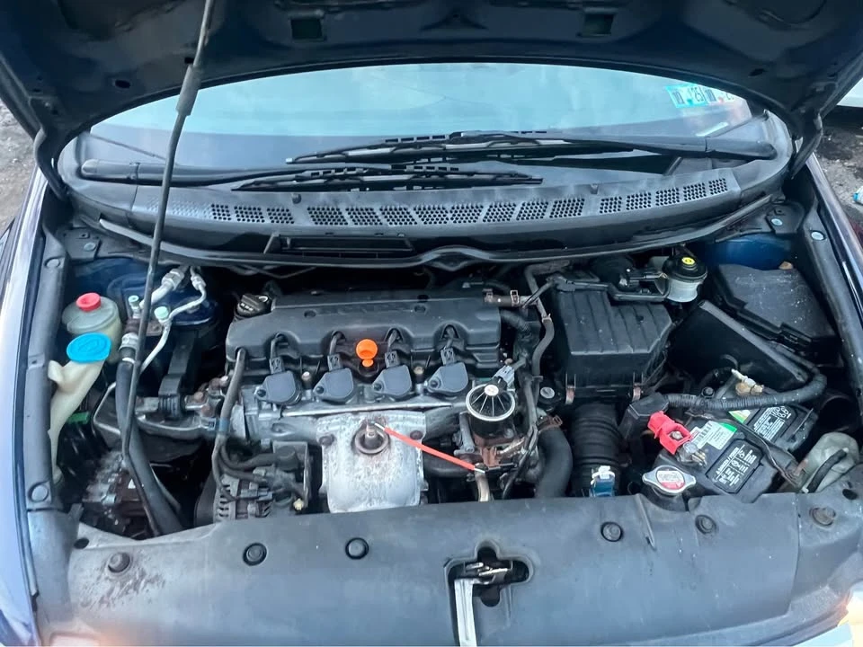 2010 Honda Civic 8th Gen - Image 5 of 12