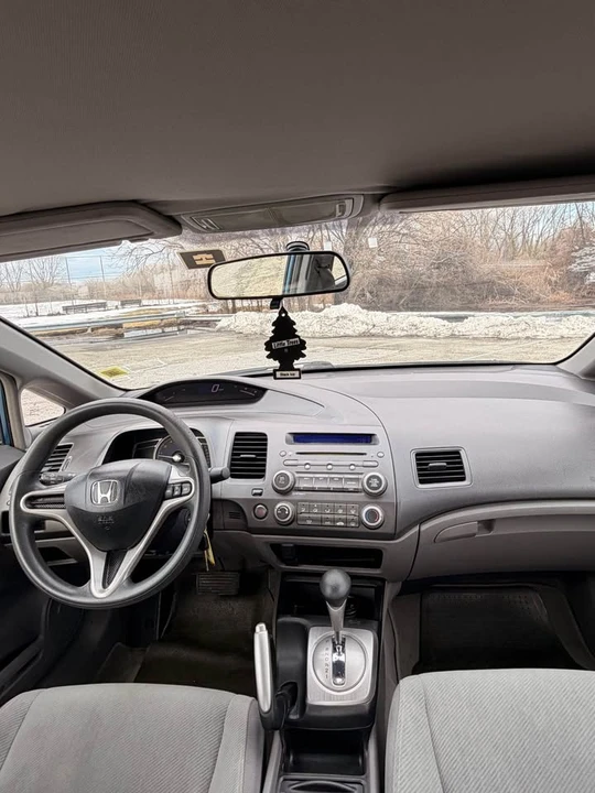 2010 Honda Civic 8th Gen - Image 10 of 11
