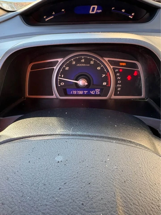 2010 Honda Civic 8th Gen - Image 13 of 13