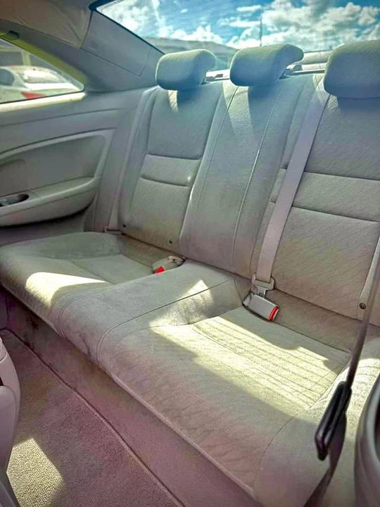 2010 Honda Civic 8th Gen - Image 9 of 12