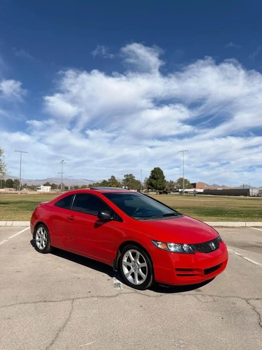 2010 Honda Civic 8th Gen - Image 9 of 12