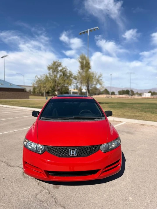 2010 Honda Civic 8th Gen - Image 3 of 12